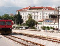 Split main railway station